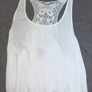 👗Large▪︎Off White▪︎CropTop👗